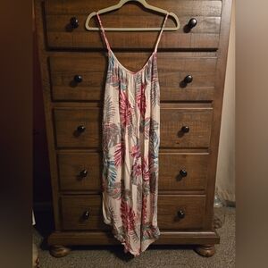 J.VALDI Women's Flowy Jumper, Screams Ready For Summer.  Size M